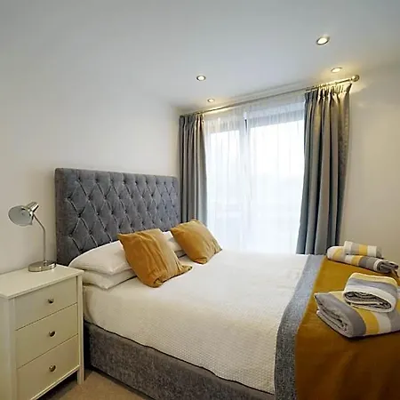Apartman Modern 2 Bed With Juliet Balcony - Dhb Leeds