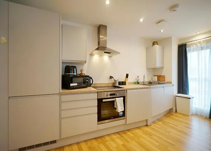 公寓 Modern 2 Bed With Juliet Balcony - Dhb 利兹