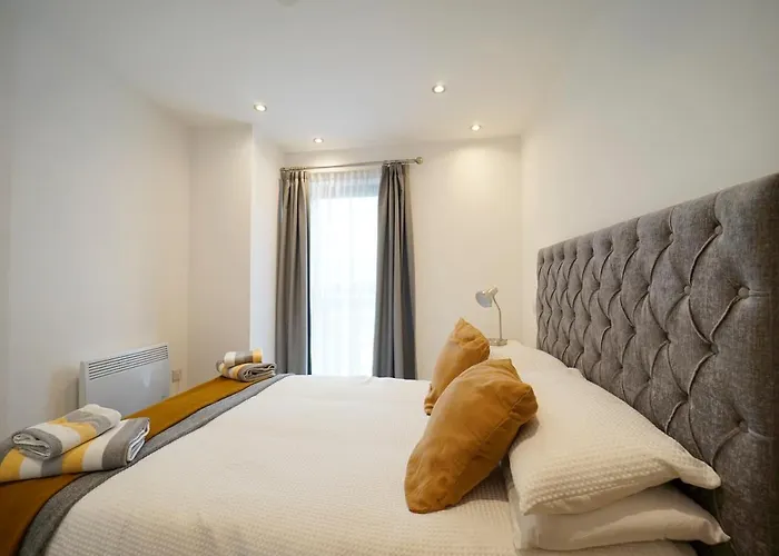 Lägenhet Modern 2 Bed With Juliet Balcony - Dhb Leeds (West Yorkshire)